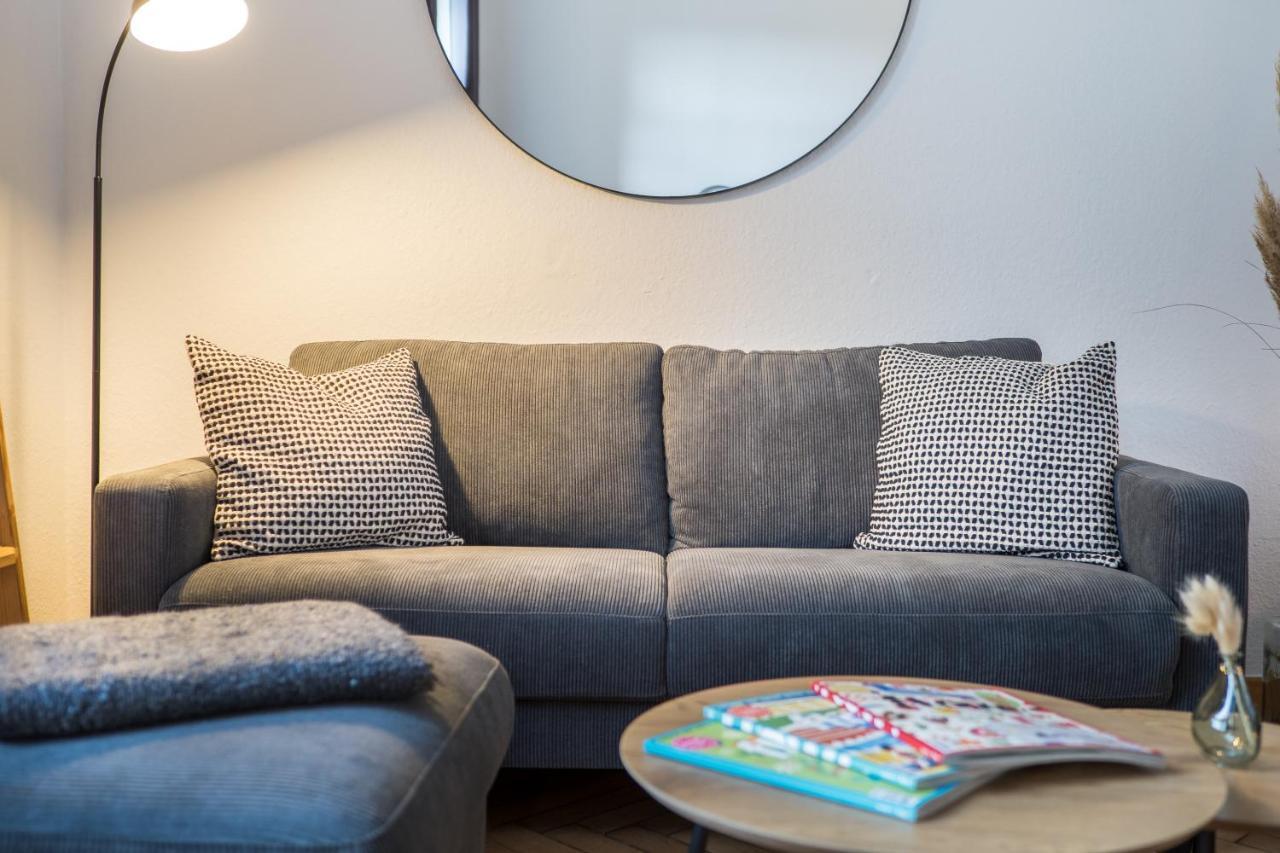 Schwarzlins Loftraum: Stylish Smart Apartment with Streaming & Nespresso Sankt Ingbert Exterior photo